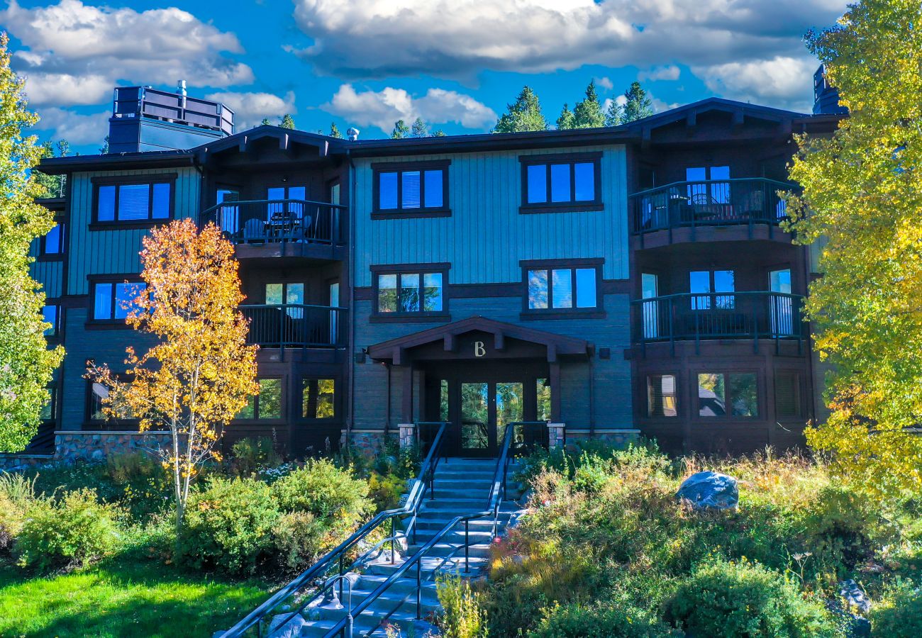 Condominium in Breckenridge - Woods Manor #202B