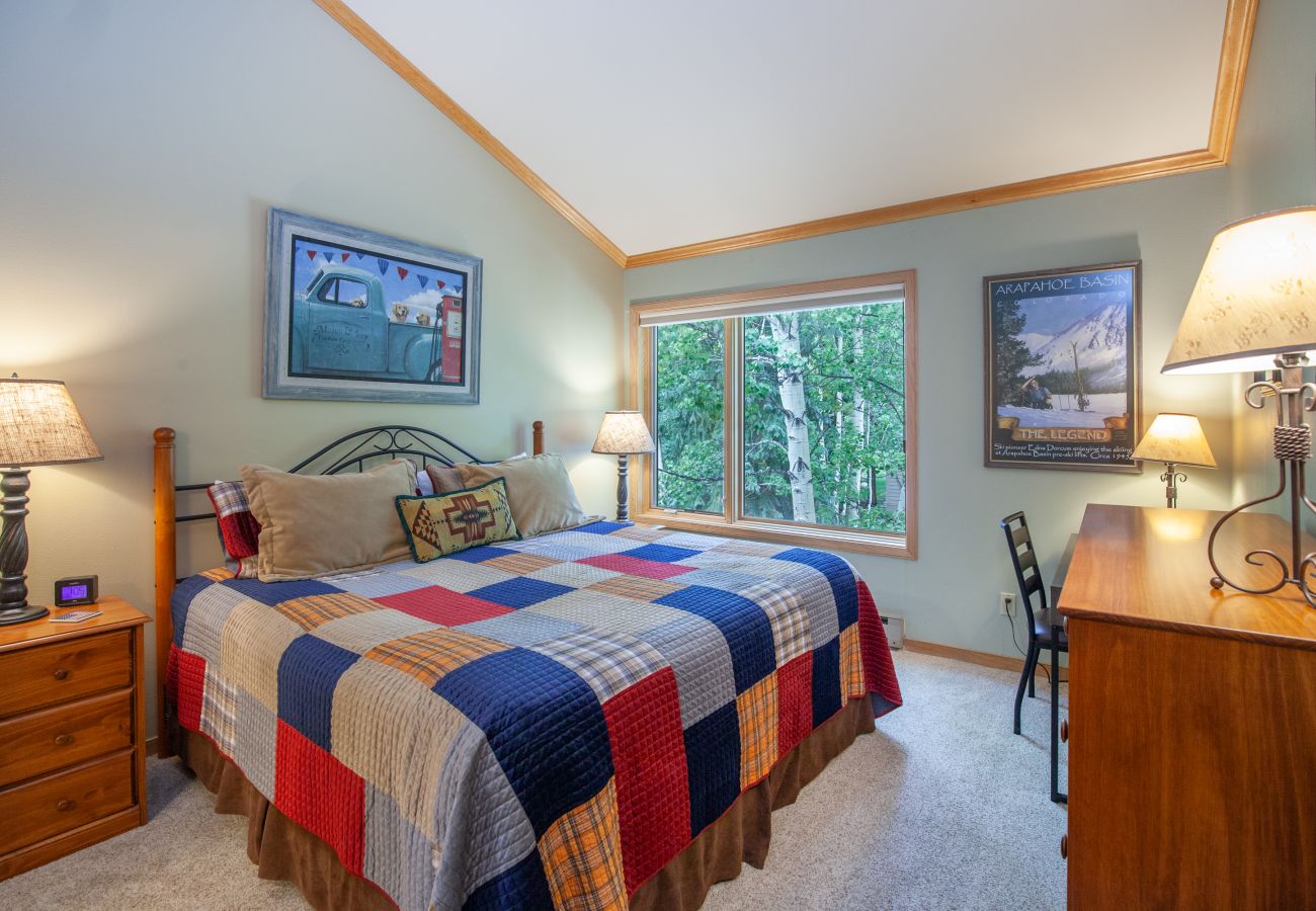 Condominium in Keystone - Ski Run #413