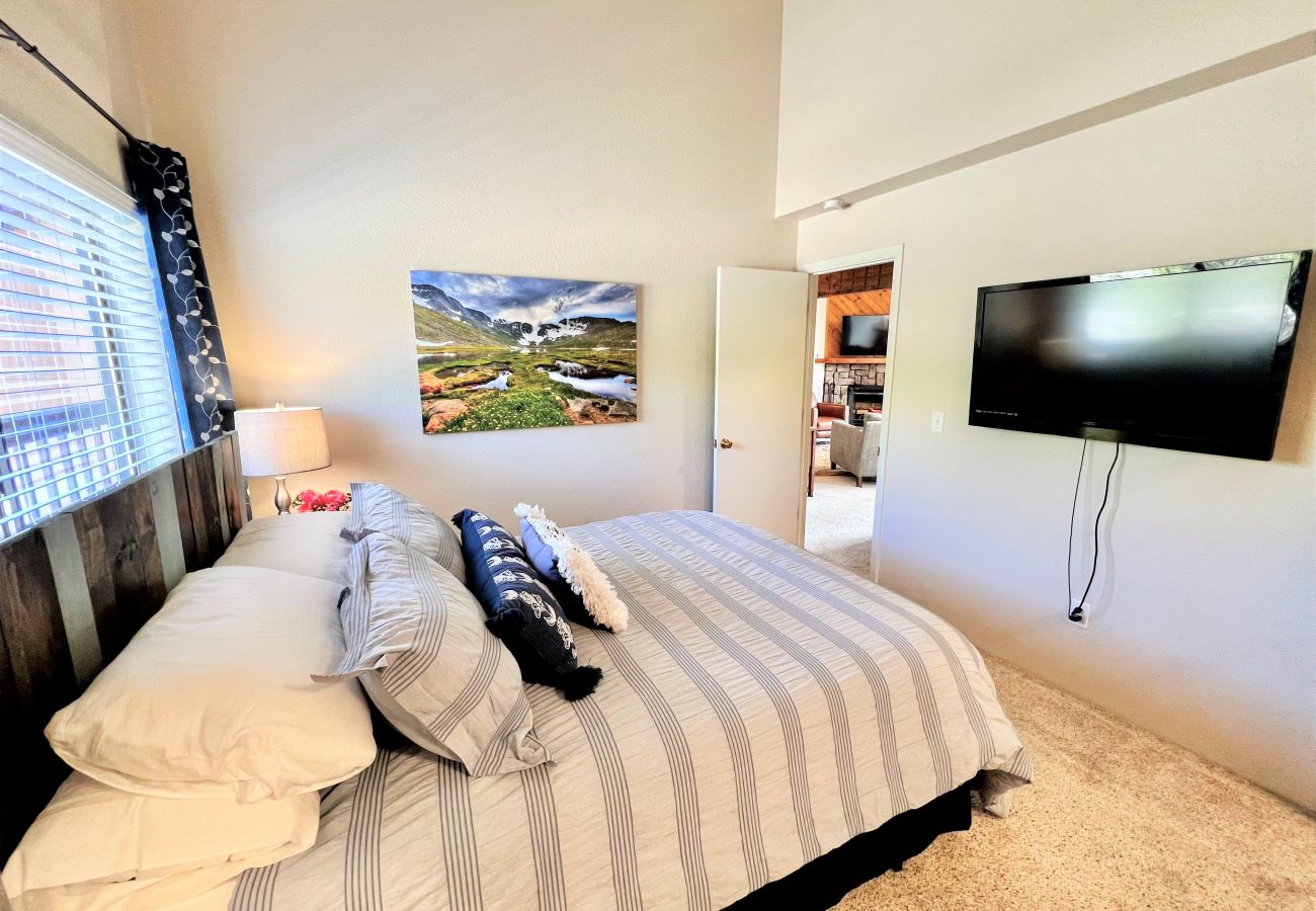 Condominium in Silverthorne - Buffalo Ridge #303C