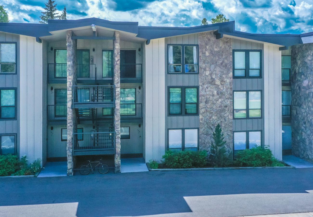 Condominium in Dillon - Lake Cliffe #107F